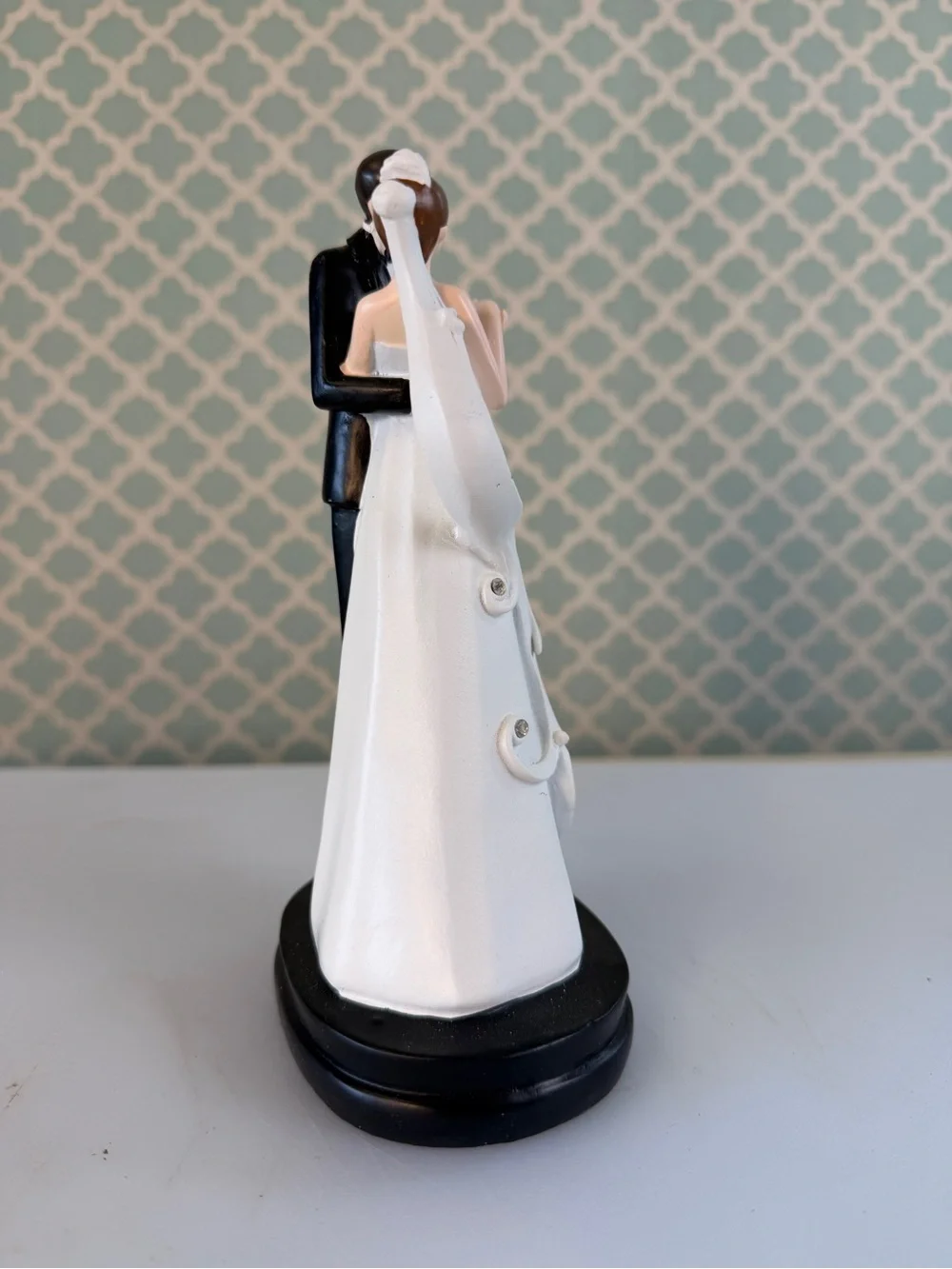 Romantic Bride and Groom Cake Topper - White and Black